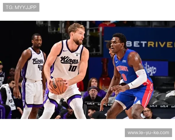 萨博尼斯三双领衔 国王稳取胜利